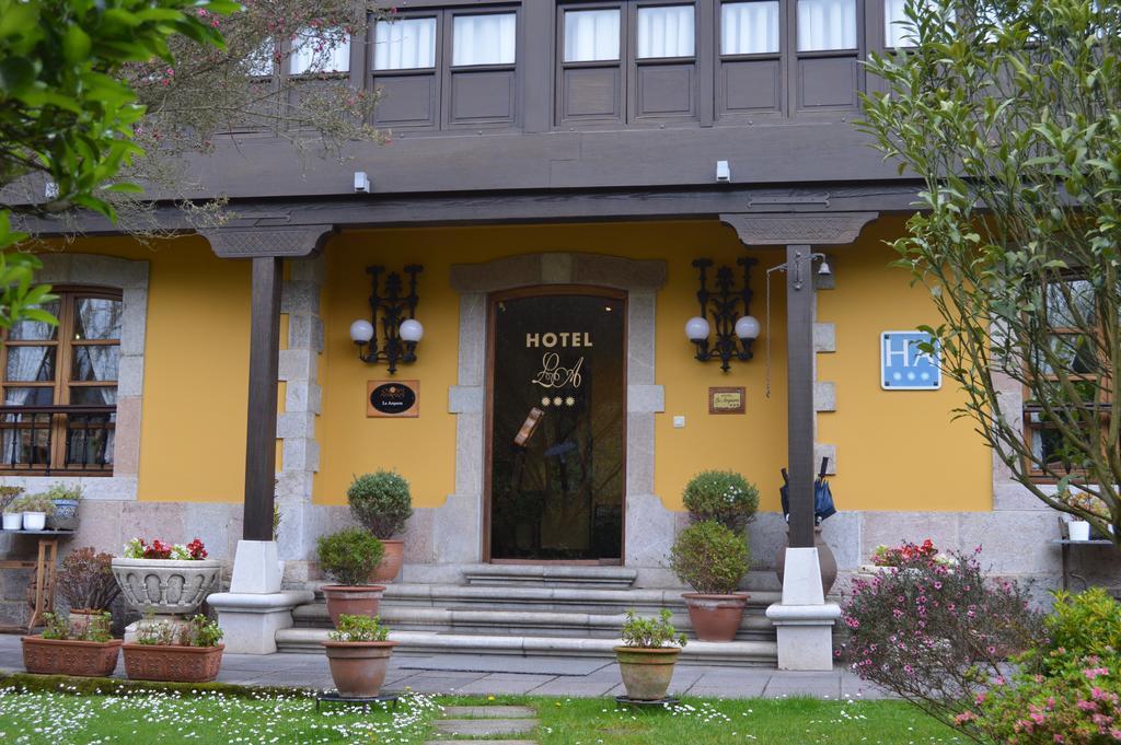 Hotel La Arquera Llanes Exterior foto